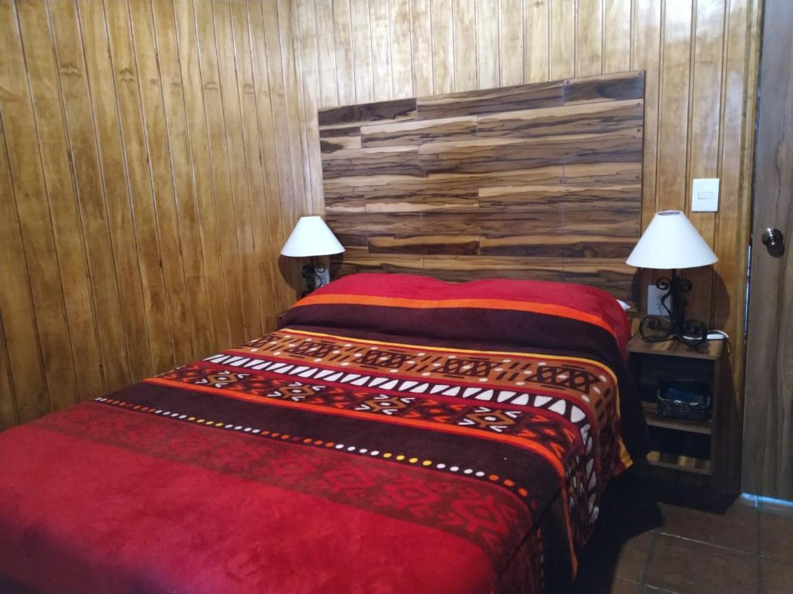 Club Tejamaniles Hotel Los Azufres Eksteriør billede
