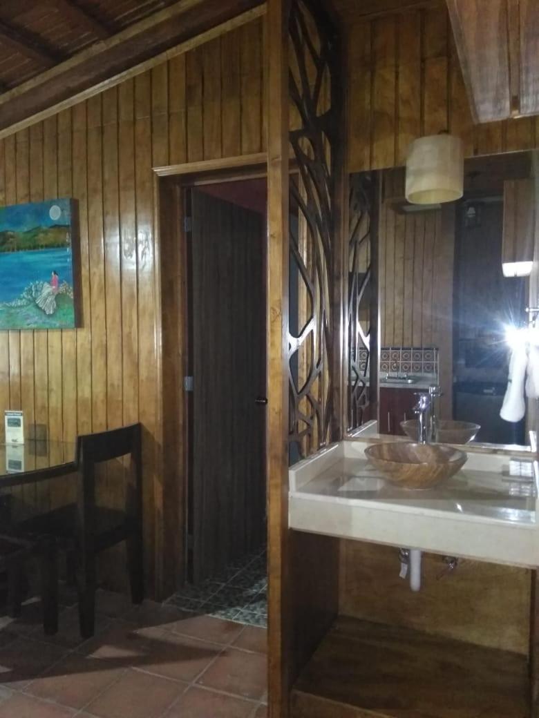 Club Tejamaniles Hotel Los Azufres Eksteriør billede
