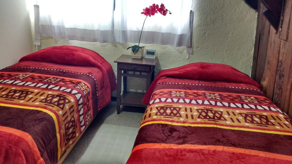 Club Tejamaniles Hotel Los Azufres Eksteriør billede