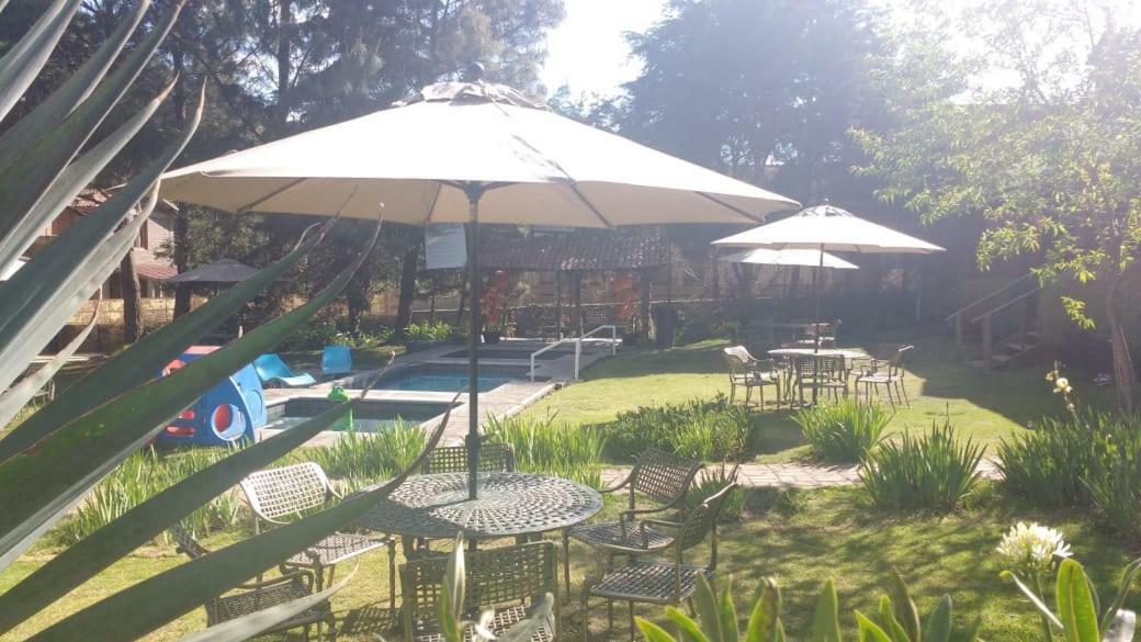 Club Tejamaniles Hotel Los Azufres Eksteriør billede